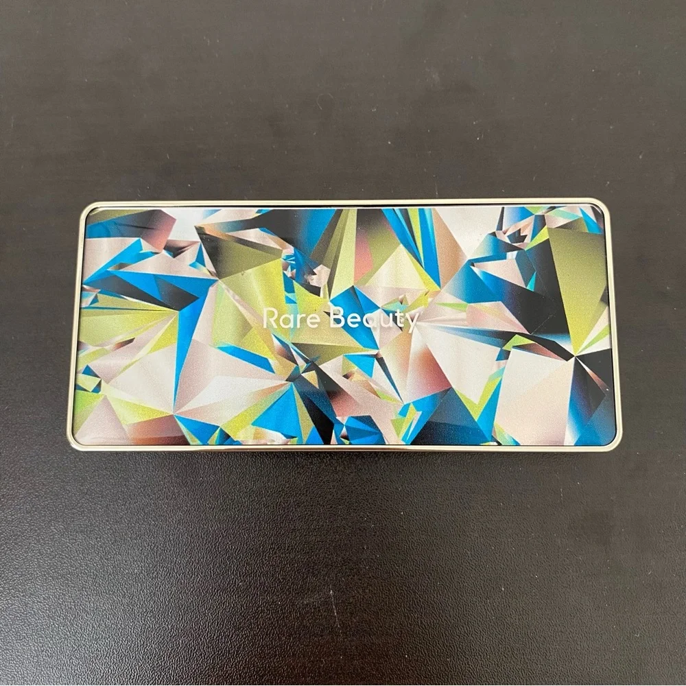 Rare Beauty by Selena Gomez Confident Energy Eyeshadow Palette